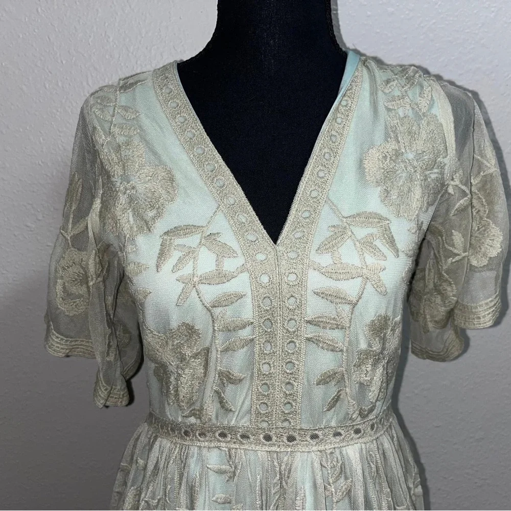 Altar'd State Light Sage Lace V‑Neck Maxi Dress - Picture 5 of 8